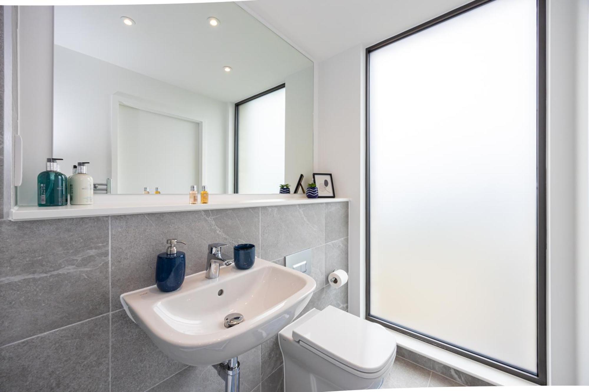 City Center Ultra-Luxe 2Bed Villa Amalfi Manchester Exterior photo